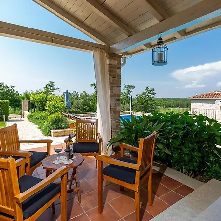 Villa Beautiful Salvea With Pool In Porec