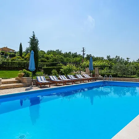 Beautiful Salvea With Pool In Porec Villa *