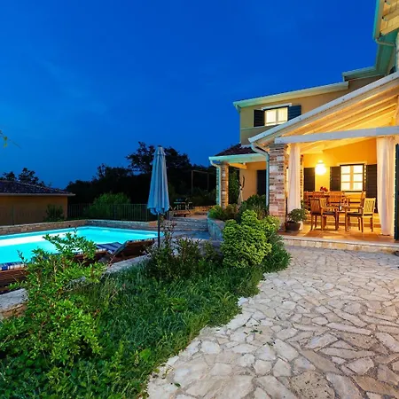 Villa Beautiful Salvea With Pool In Porec *